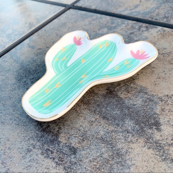 Ceramic Cactus Trinket Jewelry Dish - Picture 5 of 7